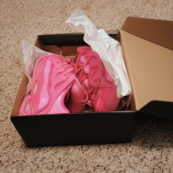 Osiris Women's Pink Chunky Skate Sneakers - Picture 9 of 10